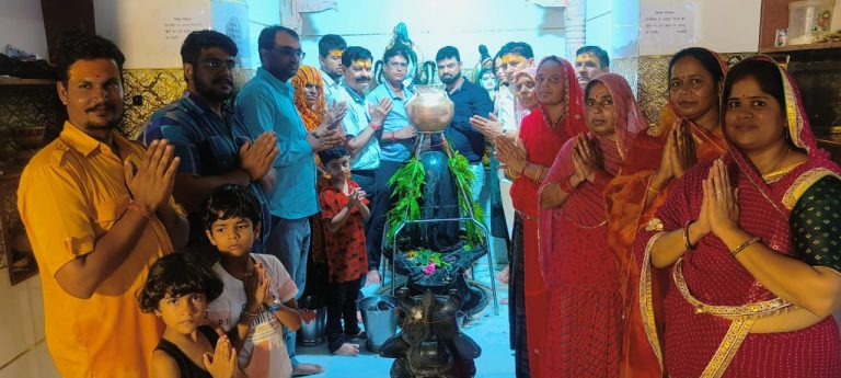 The program of Sahastra Dhara Jalabhishek ended with the echo of Om Namah Shivay